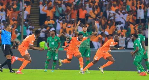 فوفانا: علينا التواضع والاعتراف بالأخطاء.. اليوم لم يكن مثالي أمام غينيا